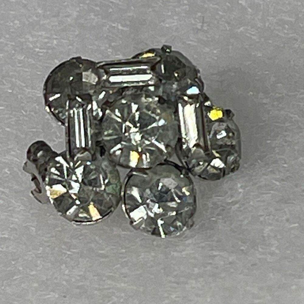 Vintage Domed Prong Set Clear round baguette Rhinestone Brooch